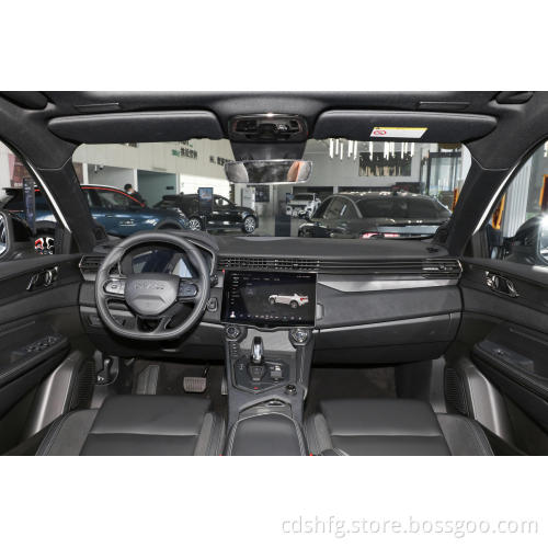 China Automobile Lynk &amp; Co 01 Бензиновый автомобиль 1.5T 2023 Compact Sedan Car